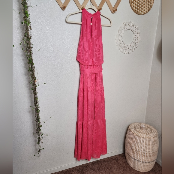 Julia Jordan Floral Sleeveless Tiered Maxi Dress In Pink - Picture 7 of 13